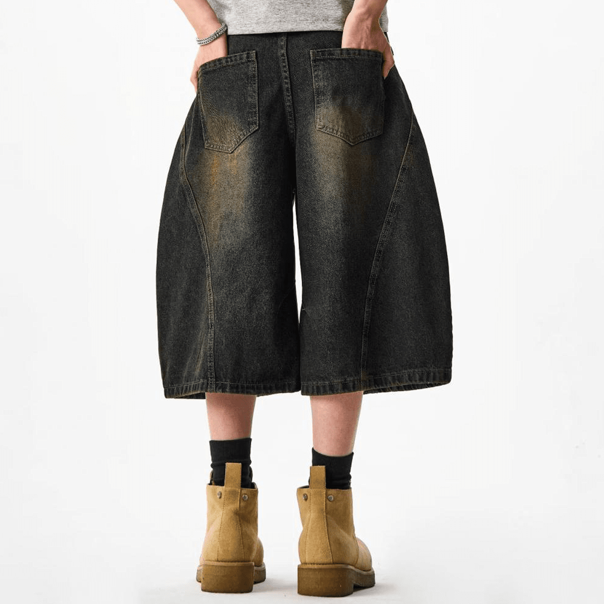 Unisex Wide-Leg Curved Blade Denim Shorts