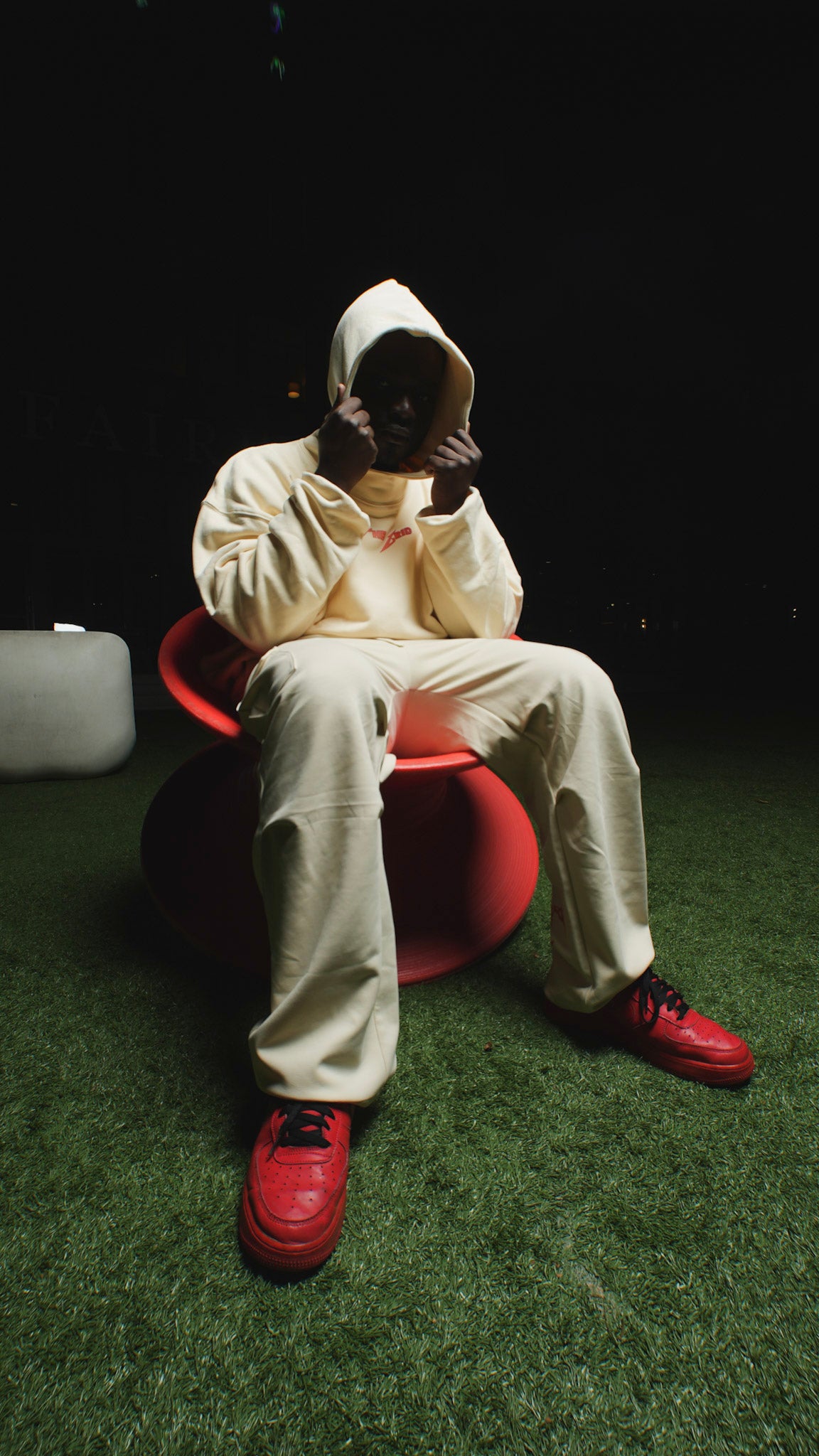 Sudadera con capucha de ángel de gran tamaño 